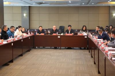 贵阳高新区召开创业孵化工作交流培训会 聚焦软件和信息技术服务业的投资与管理